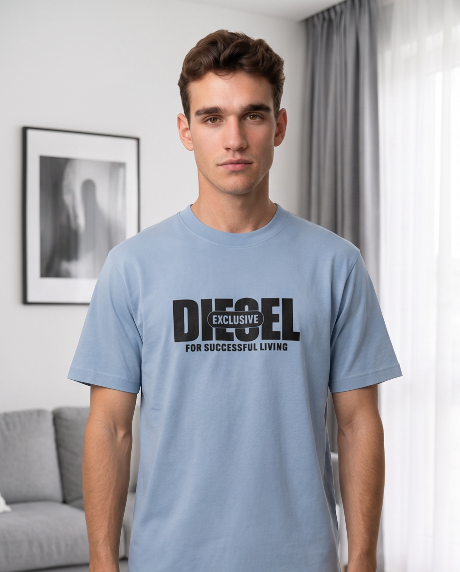 Camiseta Azul Diesel Exclusive Logo Negro – Regular Fit Hombre