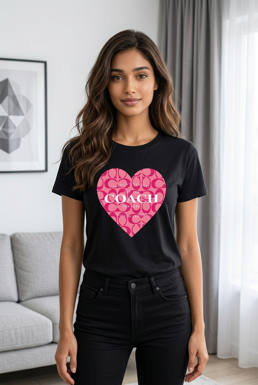 Camiseta Coach Corazón Monograma Rosa Negra Mujer - Manga Corta Tela Fría