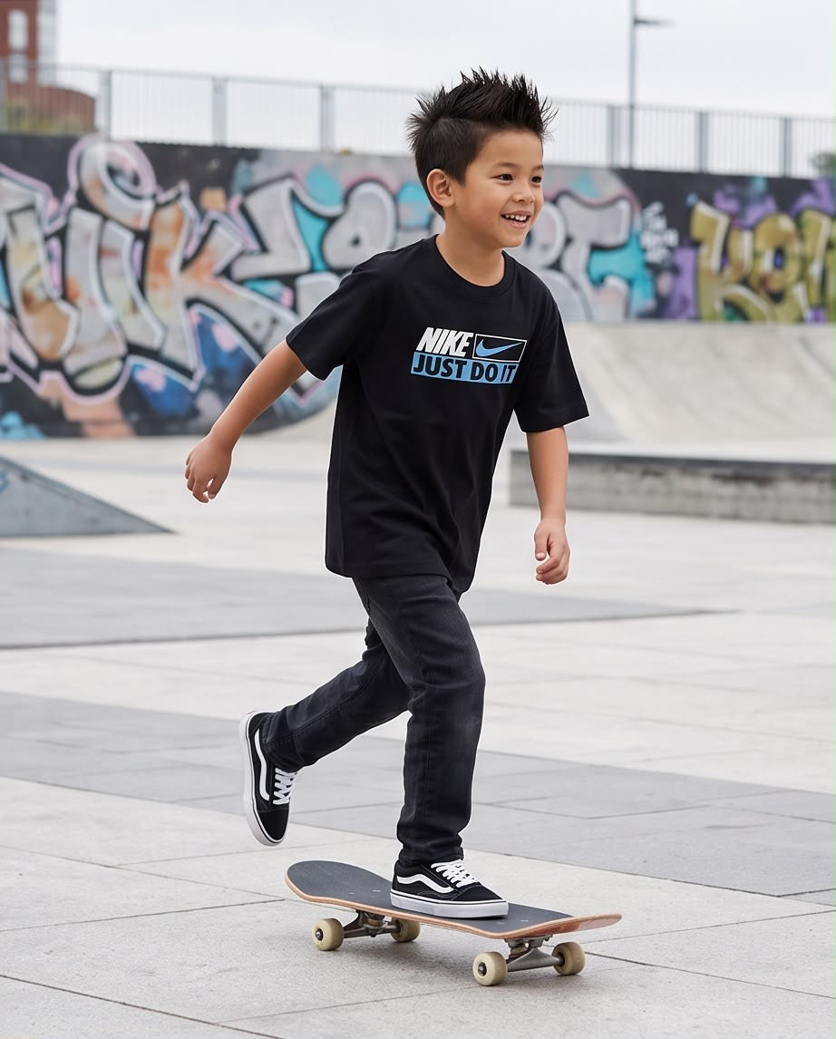 Camiseta Nike Just Do It Azul Negra - Niños Oversize