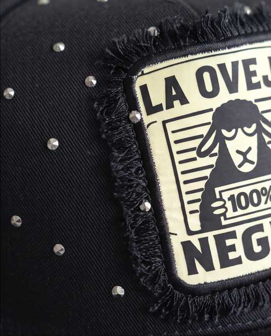 Gorra RZ Caps La Oveja Negra Negro Cristales