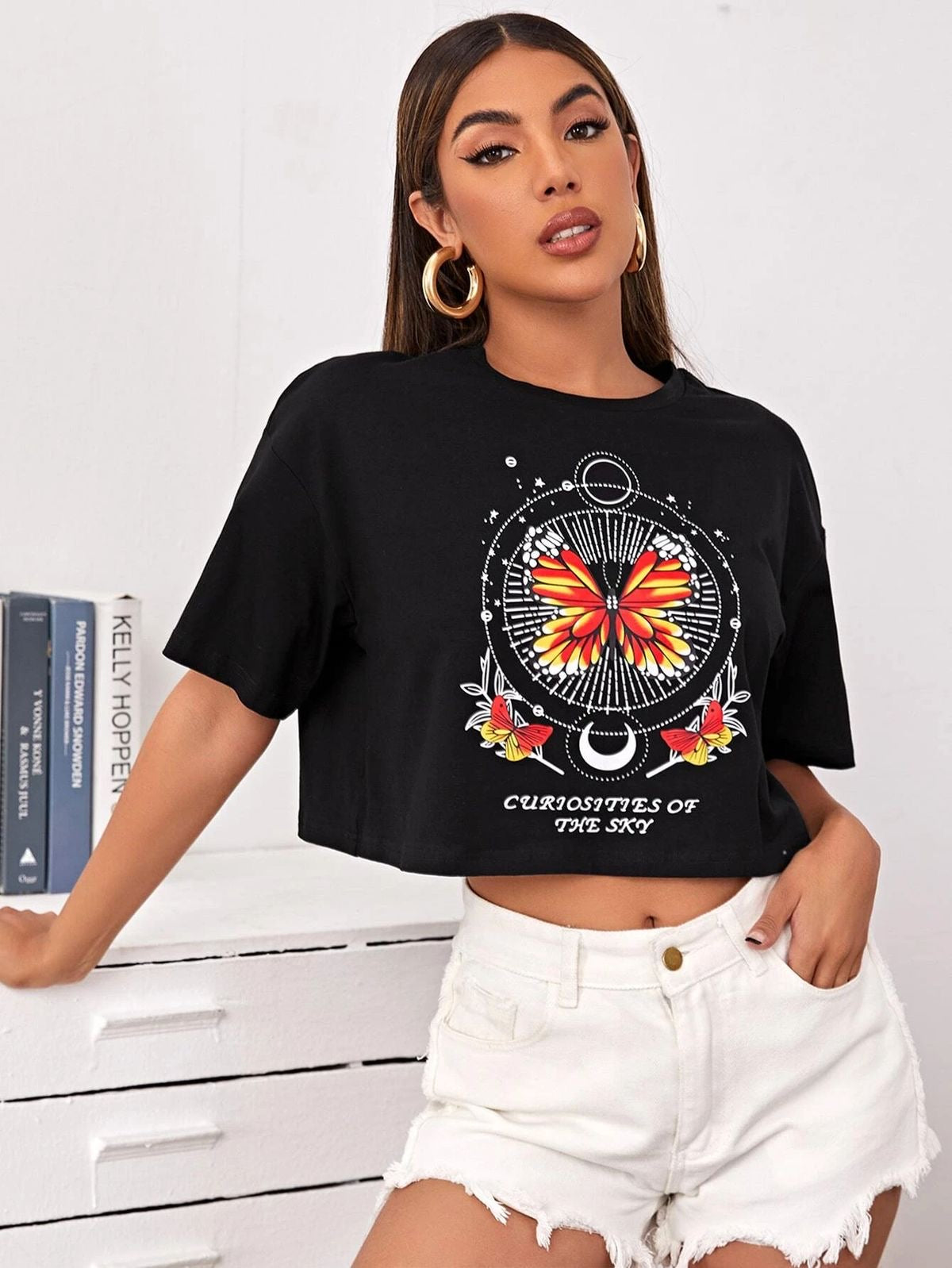CAMISETA CORTA MUJER -
CURIOSITIES