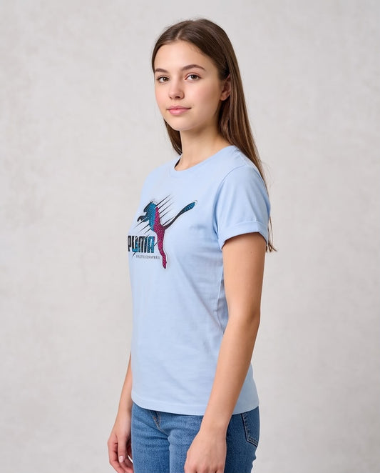 Camiseta azul claro Puma Athletic Department vista de perfil