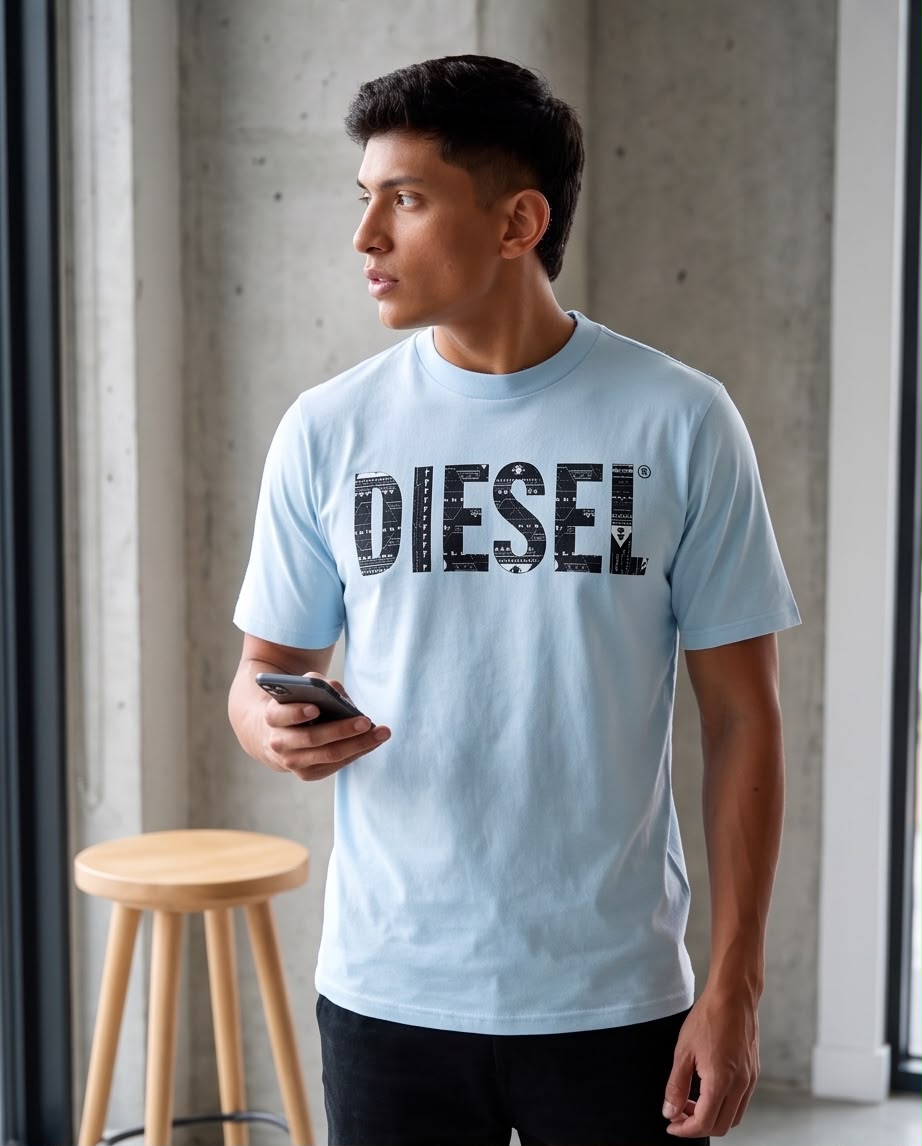 Detalle de las letras Diesel con motivos blancos geométricos