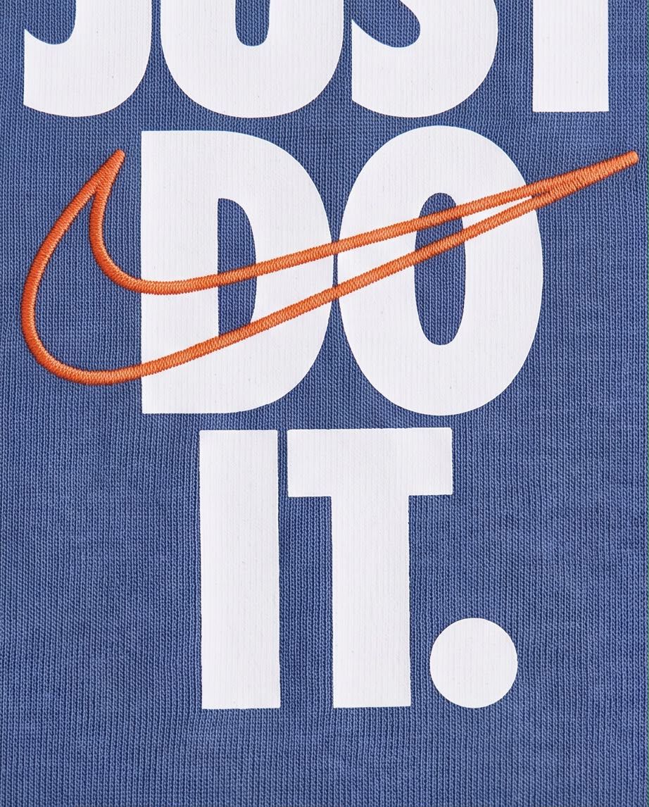 Camiseta Niño Nike Just Do It Azul Acero Semi Oversize