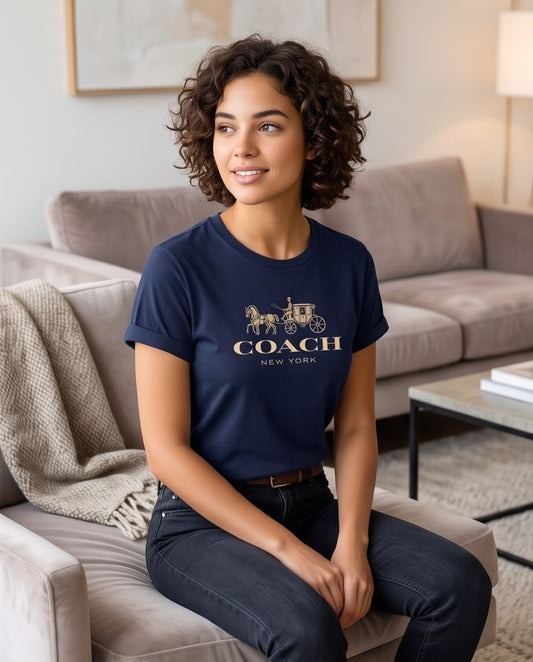 Camiseta Coach New York Carruaje Azul Navy, vista frontal