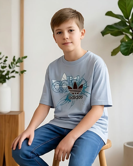 Camiseta Niño adidas Trébol Oscuro Salpicaduras Turquesa Azul Cielo Semi Oversize