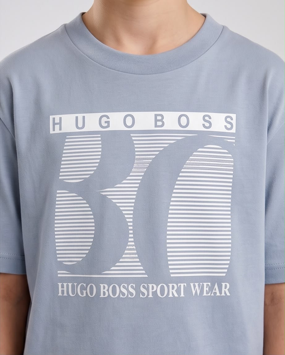 Camiseta Niño HUGO BOSS Sport Wear Líneas Blancas Azul Cielo Semi Oversize