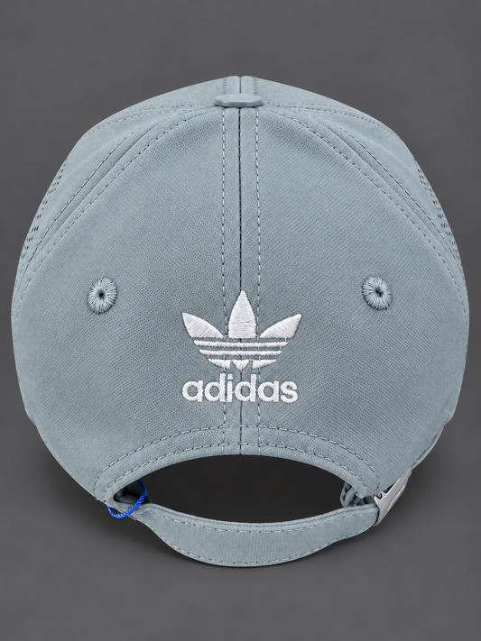 Gorra Adidas Trefoil Circular Azul Claro Perforada