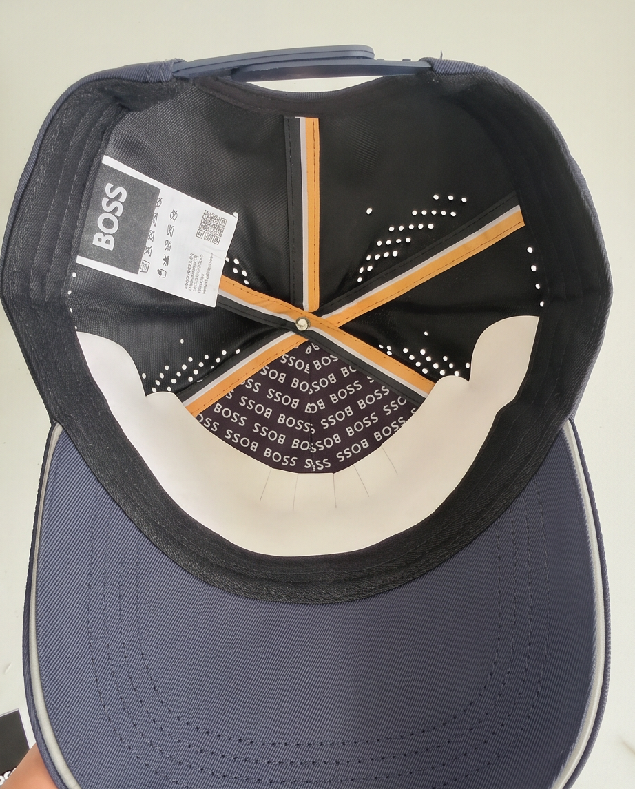 Gorra Hugo Boss Performance Azul Marino Perforada