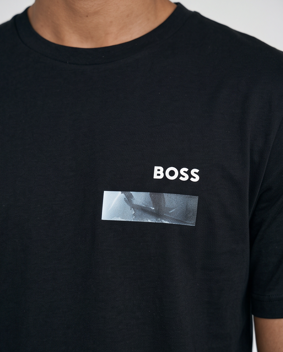 Camiseta Hugo Boss Logo Pecho Recuadro Foto Negra Hombre - Manga Corta Algodón