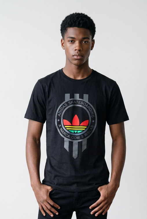 Camiseta Adidas Skateboarding Sello Tricolor Negra Hombre - Manga Corta Algodón