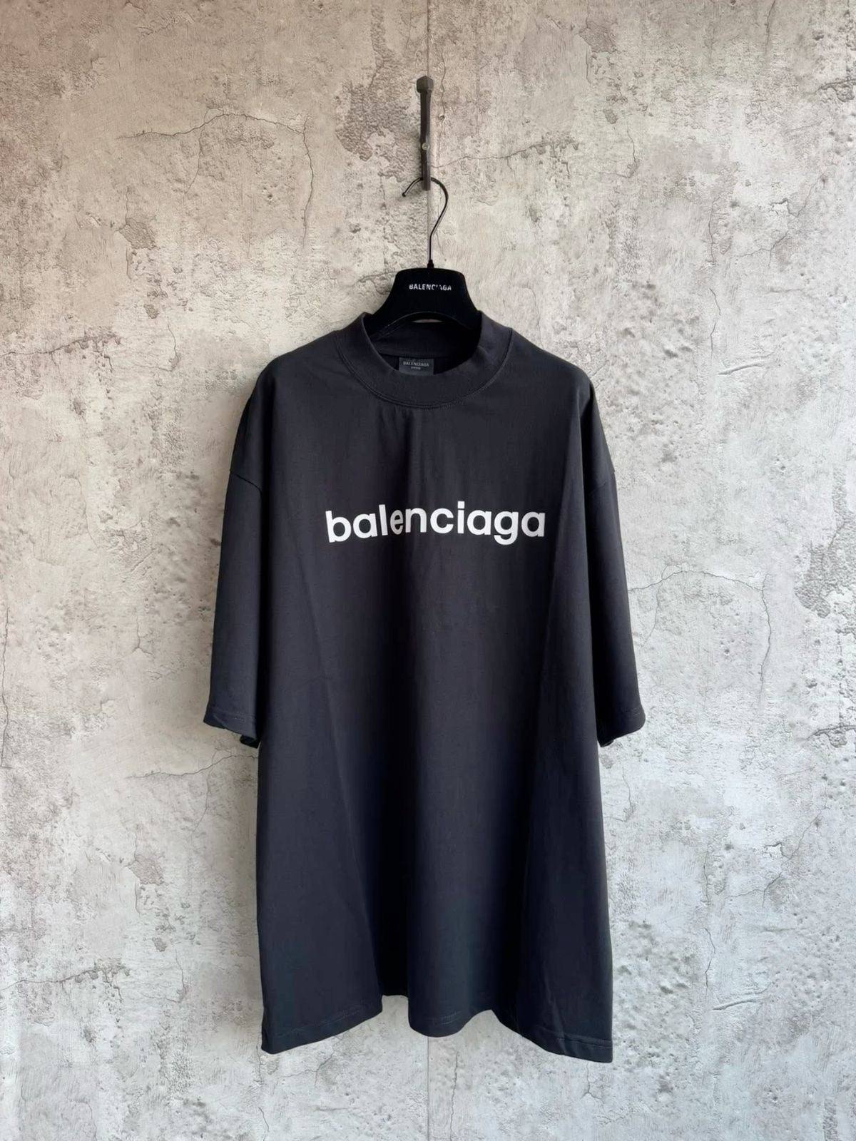 CAMISETA OVERSIZE -  BALENCIAGA