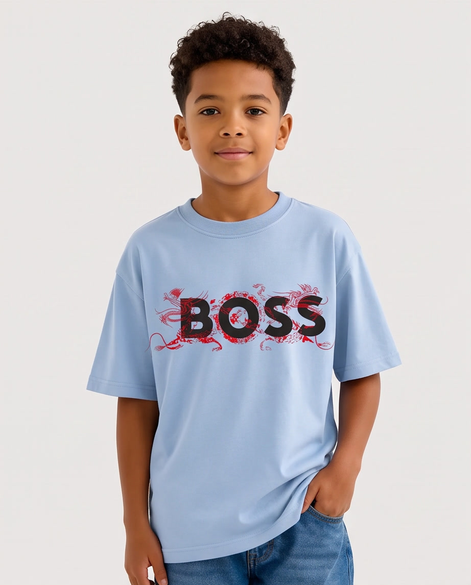 Camiseta Hugo Boss Dragon Logo Azul Cielo Niños - modelo frontal fondo gris