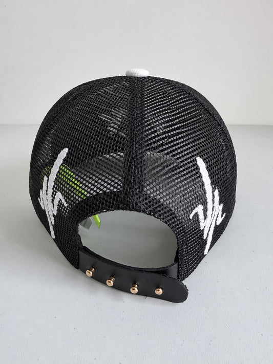 Gorra Y/OUT Hunting Truffles - Frente lifestyle