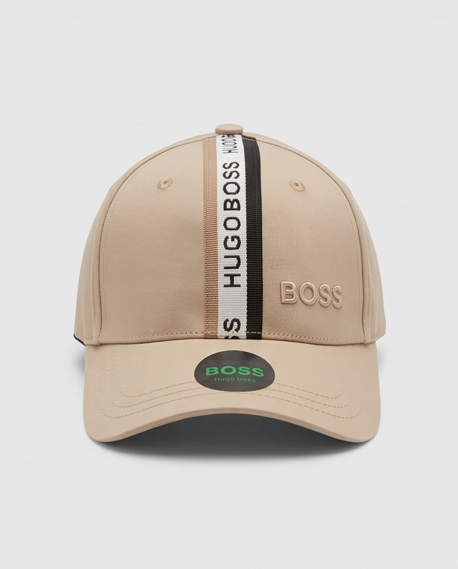 Gorra Hugo Boss Beige - Frente cinta tricolor y bordado BOSS