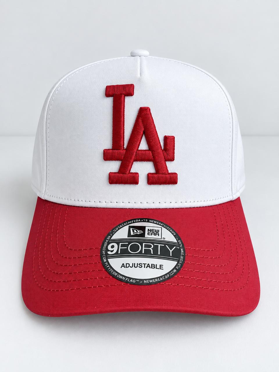 Gorra New Era 9FORTY LA Dodgers - Detalle bordado LA satinado