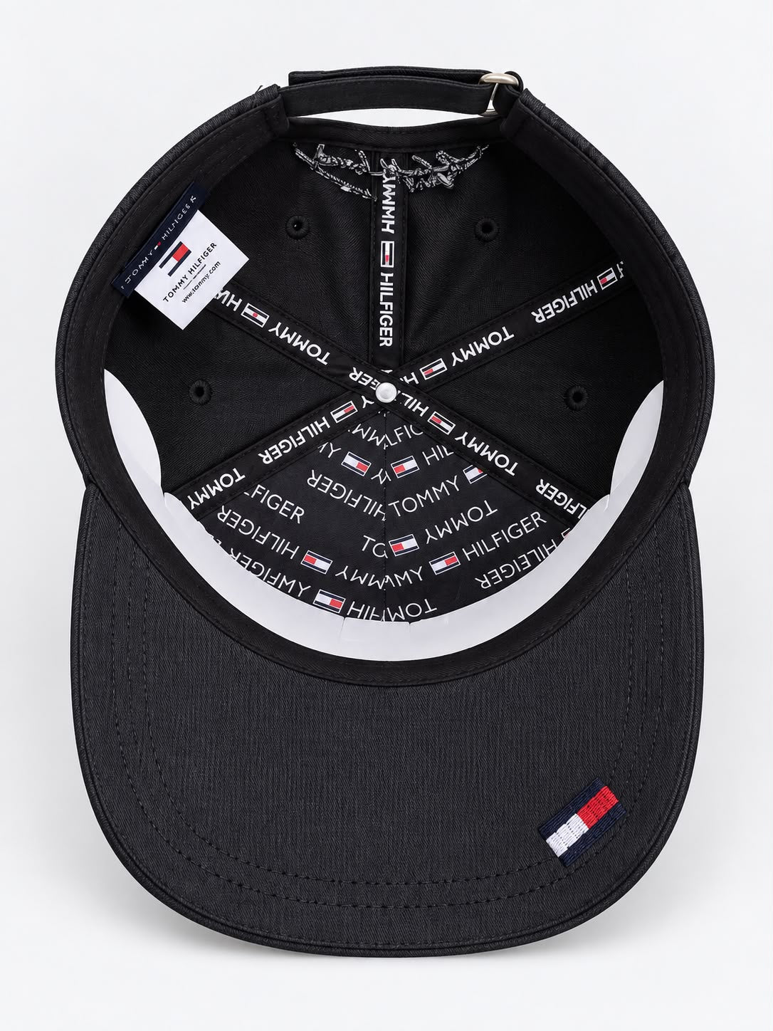 Gorra Tommy Hilfiger Negra Monograma - Interior full-print y etiqueta oficial