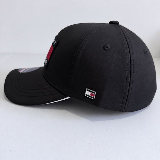 Gorra Tommy Hilfiger negra vista posterior