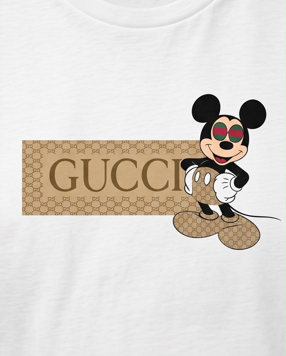 Camiseta blanca Gucci franja beige y Mickey, vista frontal