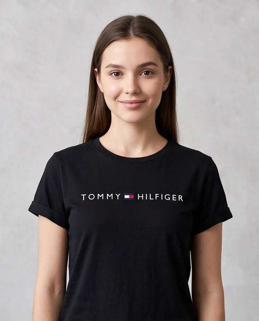 Camiseta negra Tommy Hilfiger logo bandera para mujer, vista frontal