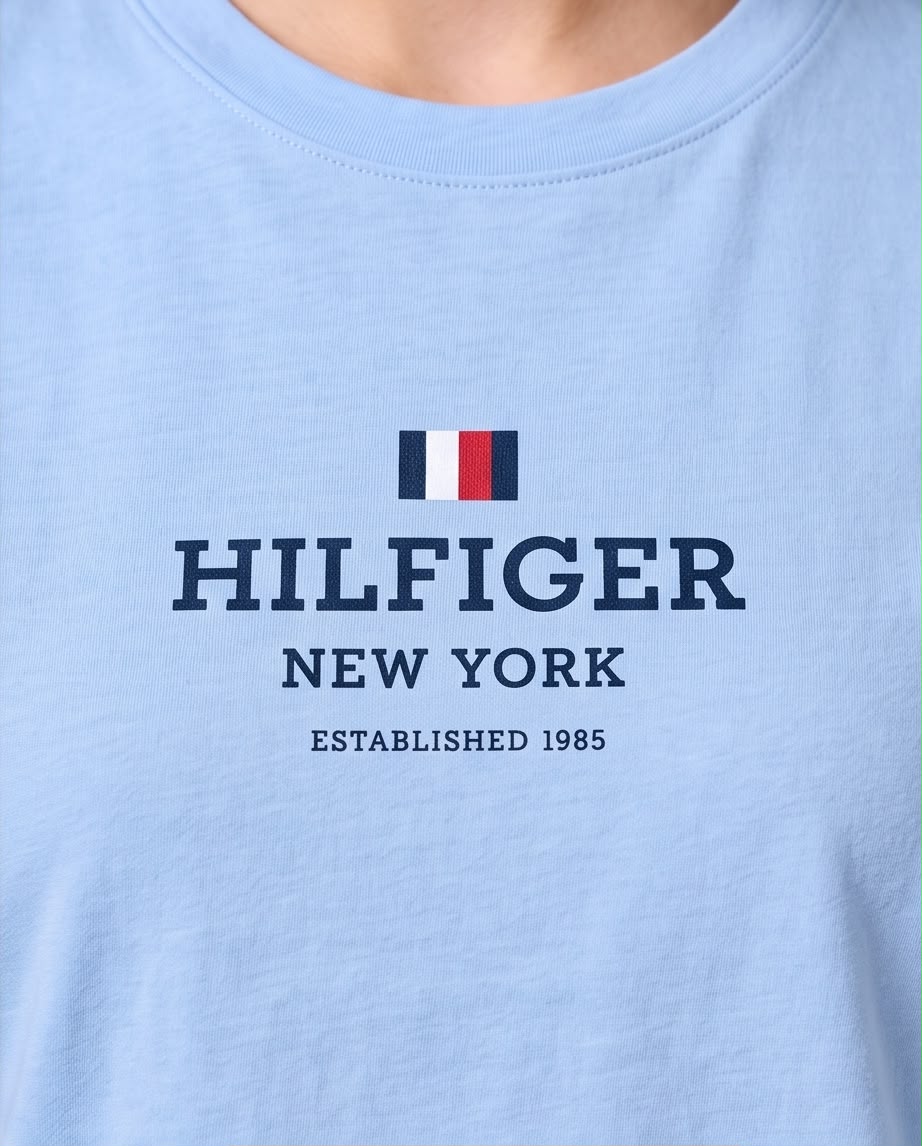 Camiseta azul claro Hilfiger New York vista frontal