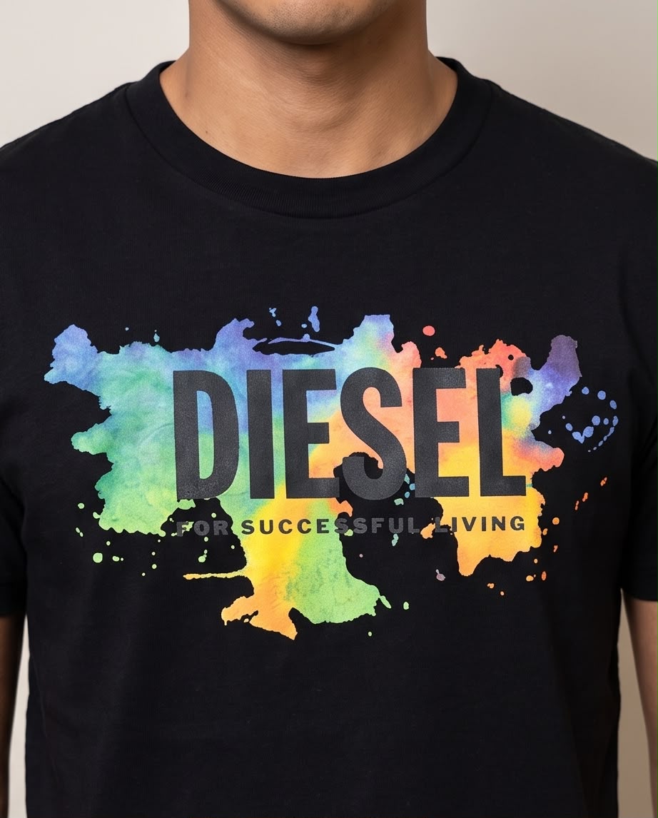 Camiseta negra Diesel Acuarela Multicolor, vista lateral