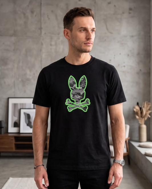 Detalle del conejo camuflado gris con borde verde neón