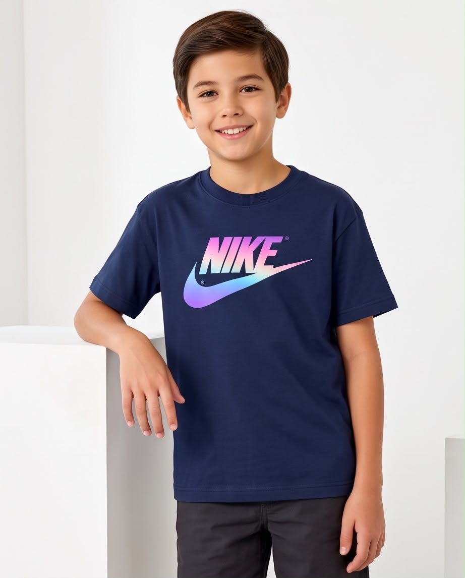 Camiseta Niño Nike Logo Degradado Azul Navy Semi Oversize