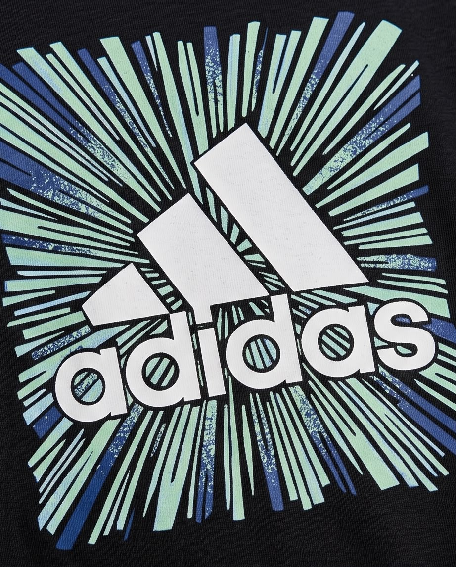 Camiseta Niño Adidas Líneas Radiales Negra Semi Oversize