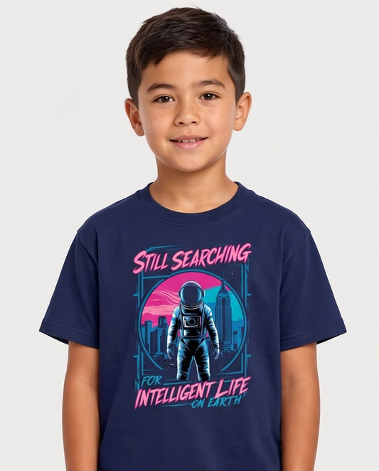 Camiseta Niño Still Searching Astronauta Azul Navy Semi Oversize