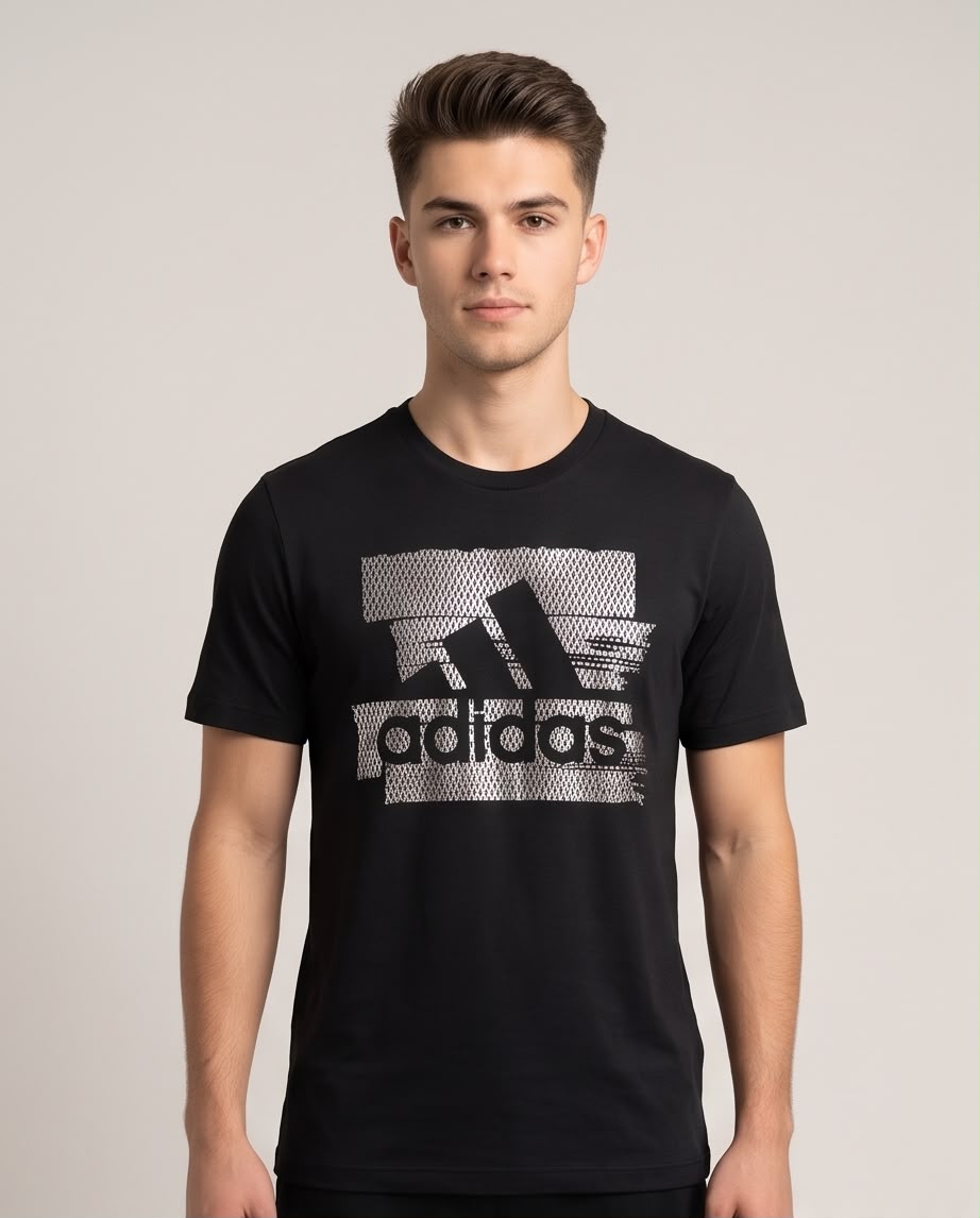 Camiseta Negra adidas Tres Barras con Trama Gris Regular Fit