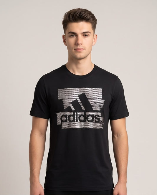Camiseta Negra adidas Tres Barras con Trama Gris Regular Fit