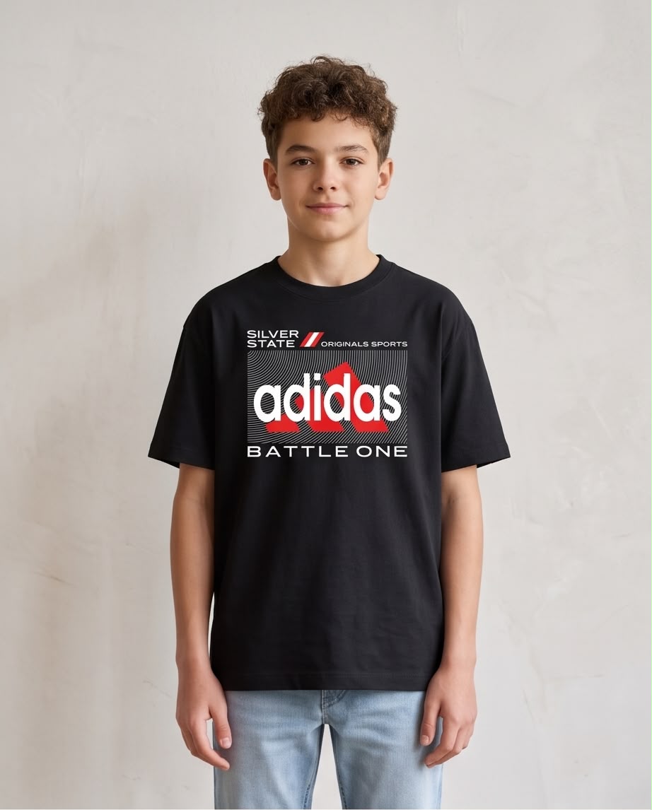 Camiseta Niño adidas Battle One Logo Rojo Letras Blancas Negra Semi Oversize
