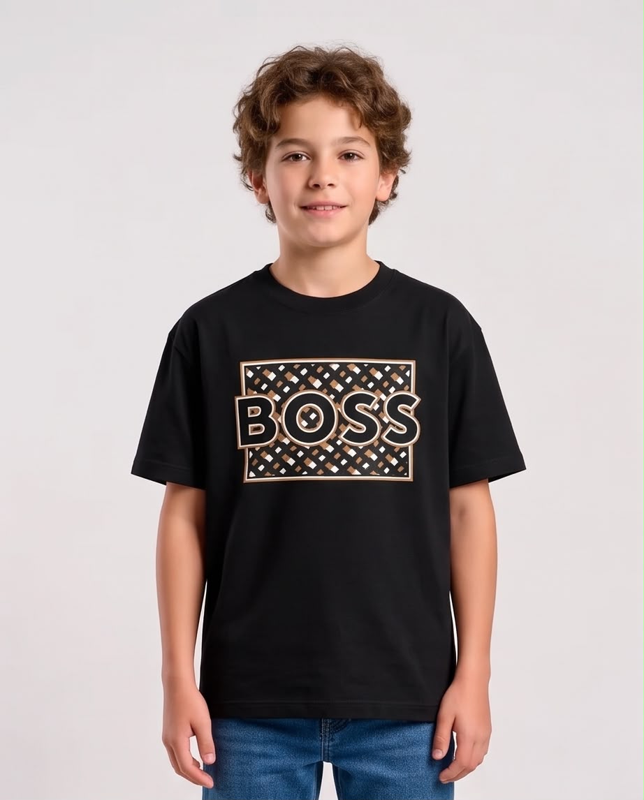 Camiseta Niño BOSS Rombos Blancos y Cafés Negra Semi Oversize