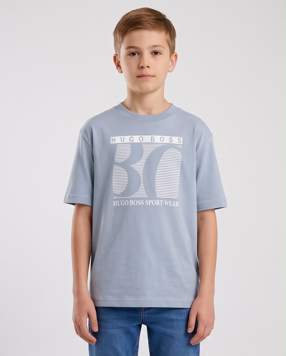 Camiseta Niño HUGO BOSS Sport Wear Líneas Blancas Azul Cielo Semi Oversize