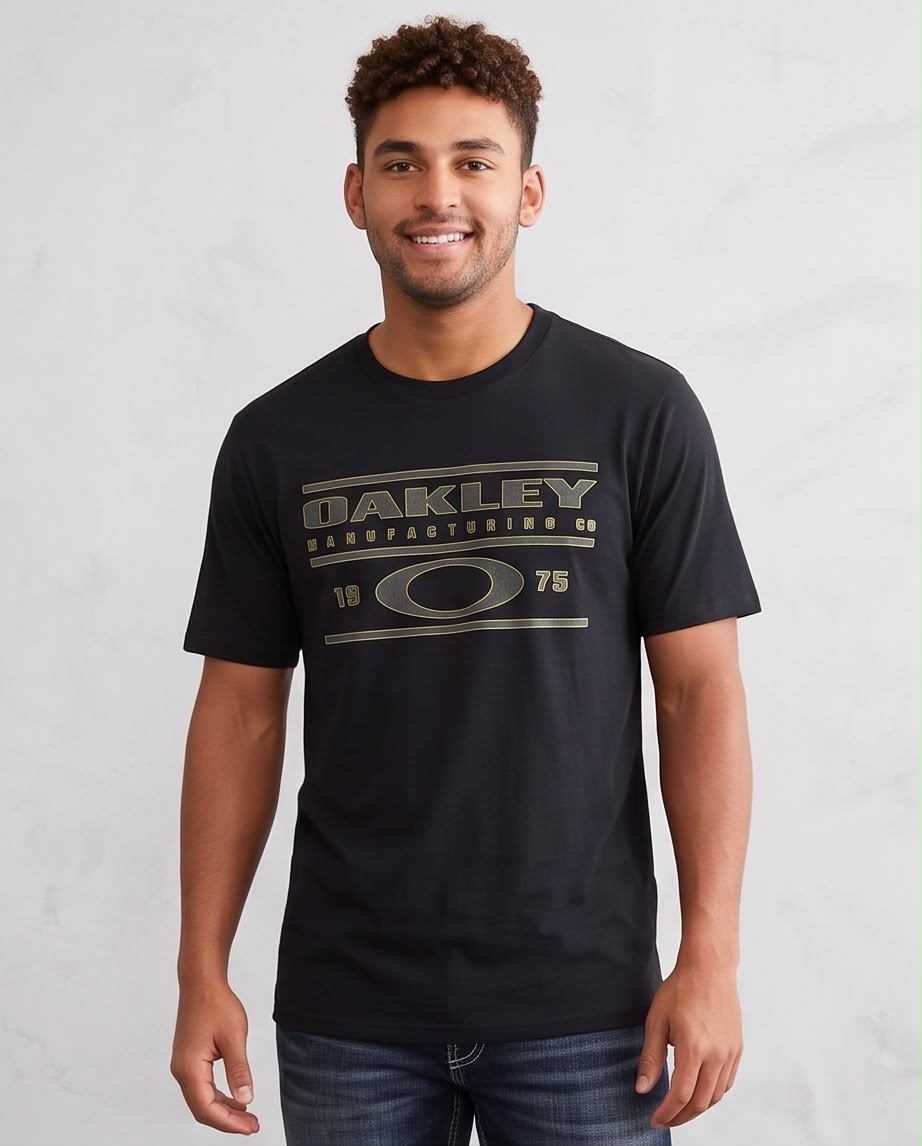 Camiseta Negra OAKLEY Manufacturing 1975 Gris Regular Fit